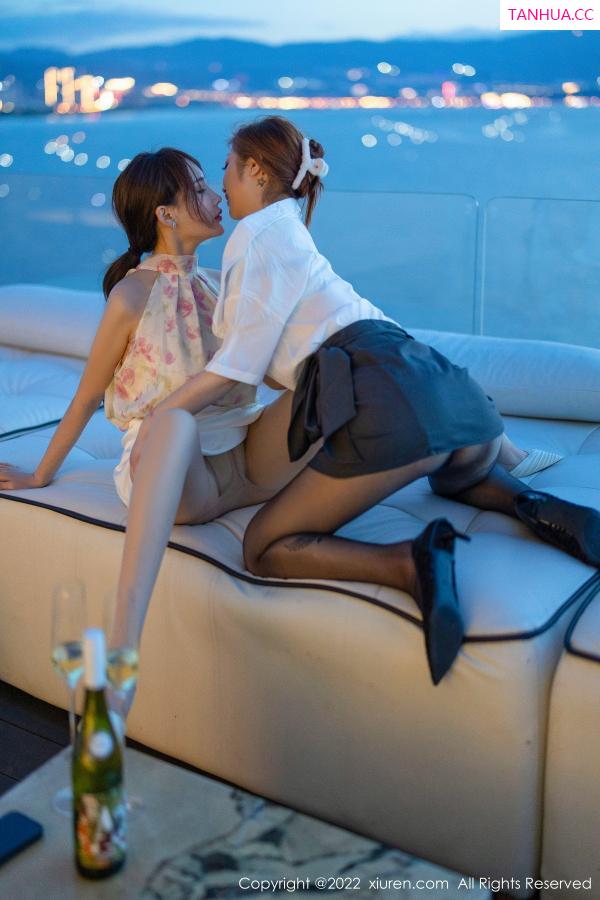 周妍希 奶瓶土肥圆 [XiuRen]高清写真图 2022.10.21 No.5743 奶瓶土肥圆矮挫丑黑穷 美腿短裙第20张图片